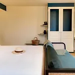 Chateau Fage - Teritoria - Saint-emilion Hotel Arveyres